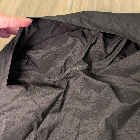 Lululemon Women's Feel the Ease Jacket - Picture 11 of 13